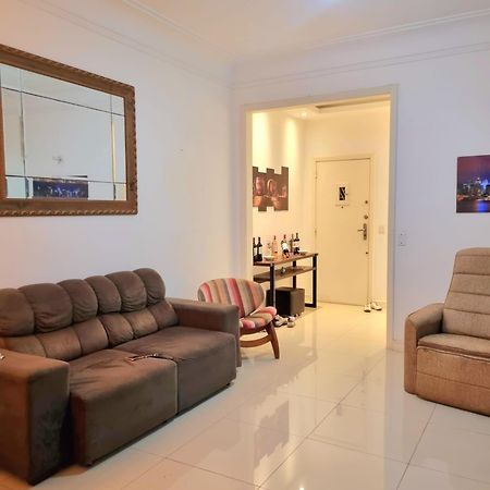 Apartamento Em Copacabana A 100 Metros Da Praia ริโอเดจาเนโร ภายนอก รูปภาพ