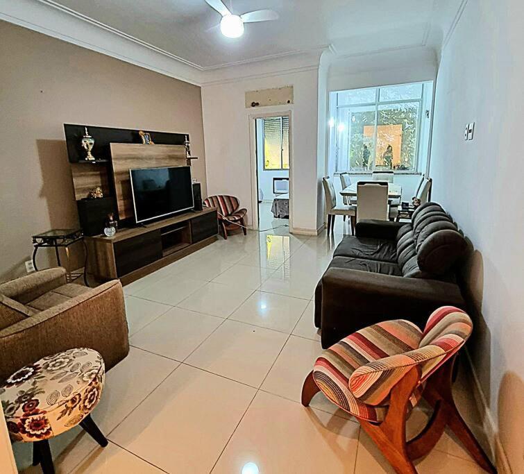 Apartamento Em Copacabana A 100 Metros Da Praia ริโอเดจาเนโร ภายนอก รูปภาพ